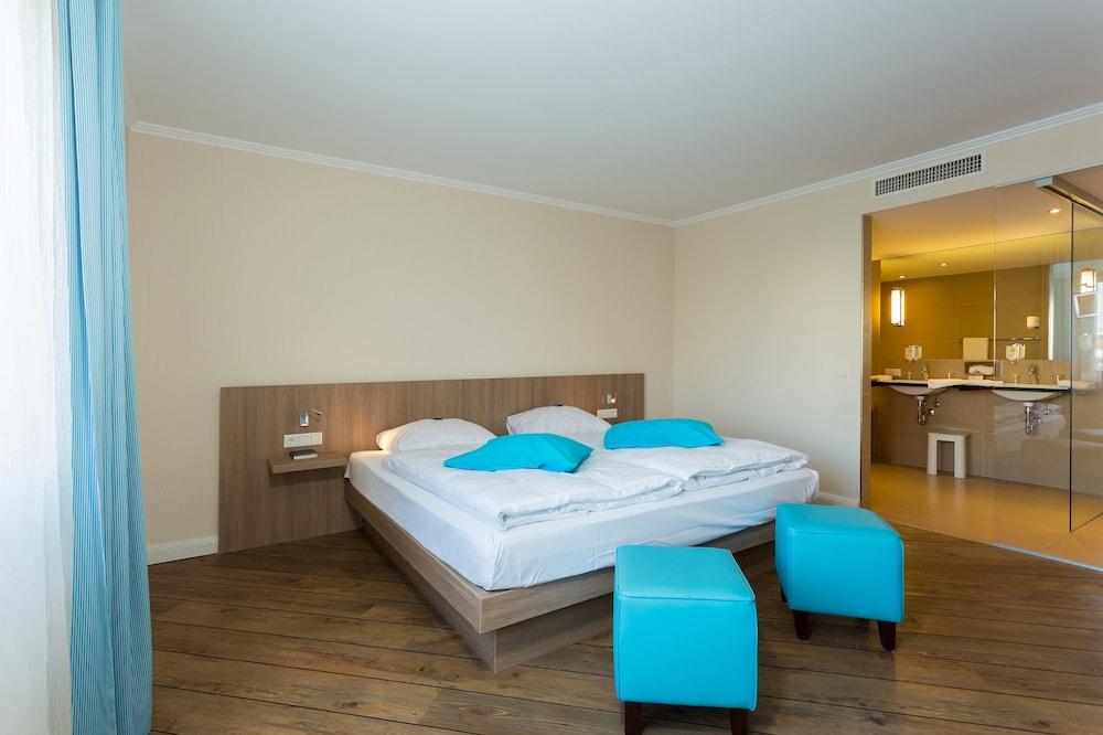 Hotel Iv Jahreszeiten 4*